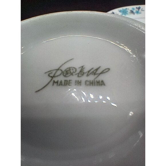 Teacup Saucer Footed China With Blue Flowers Silver Leaves Trim Pattern Vintage - Picture 12 of 15